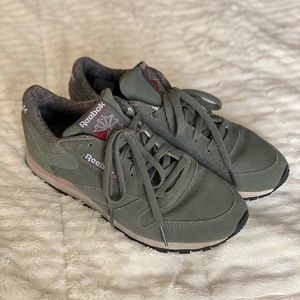 Reebok suede grey sneakers 9.5